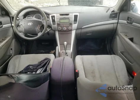 2009 Hyundai Sonata Gls z USA, uszkodzony, nr VIN 5NPET46C39H570211